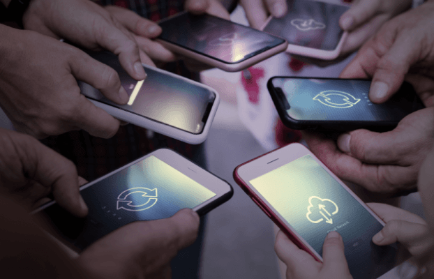 Why Enterprises Should Adopt a Mobile First Strategy?